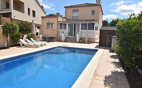 Rnet - Collsacabra Villa Con Piscina Privada